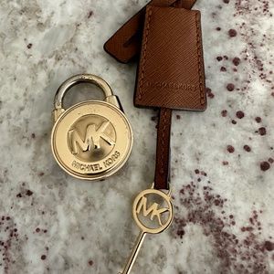 MK Lock and key